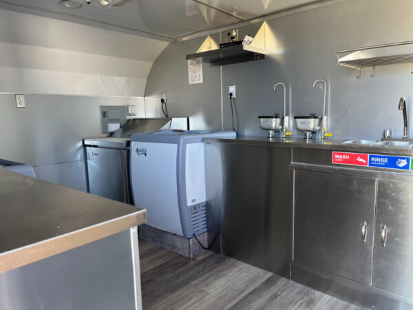 Dessert Camper Trailer - Image 5