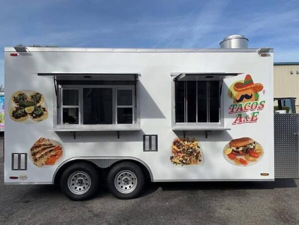 Tacos A & E Food Trailer - Image 5